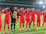 مأساة سوريا تفجر أزمة لمنتخب تركيا بسبب التحية العسكرية.. ويويفا يفتح تحقيقا عاجلا