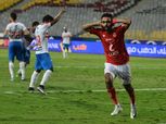 حسين الشحات يهاجم أحد متابعيه دفاعا عن شيكابالا: سيبك من الأهلي والزمالك