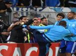 مارسيليا يفسخ عقد إيفرا بعد اعتدائه على أحد المشجعين