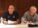 «يوسف» في مزايدة الملابس للإطلاع على العينات الجديدة