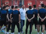 رئيس الأهلي يوجه رسالة للاعبي الفريق قبل مواجهة العين.. الزمالك كلمة السر