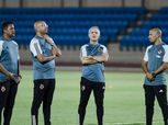 كولر يحاضر لاعبي الأهلي في جنوب أفريقيا.. واجتماع تنسيقي مع معاونيه
