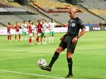 محمد عادل بطل الشوط الأول من مباراة كوت ديفوار ومالي بأمم أفريقيا
