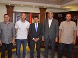 وزير الرياضة يتابع استعدادات مصر لاستضافة كاس العالم لكرة اليد 2021