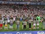 محمد حلمى يلقى محاضرة فنية على لاعبي الزمالك