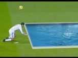 «سبورت» تفند مزاعم الصحف المدريدية حول إهداء الليجا لبرشلونة