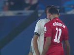 «نطح» لاعب العراق على طريقة زيدان.. لقطة مثيرة لنجم البحرين بكأس العرب