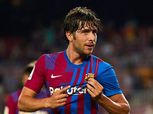 سيرجي روبيرتو يودع برشلونة بالدموع