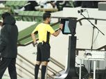 لجنة الحكام بالاتحاد السعودي تكشف تفاصيل تعطل الـVAR في مباراة الأهلي وضمك
