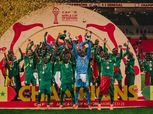 لاعبو السنغال يحتفلون بكأس أفريقيا قبل لقاء بيرو «فيديو»