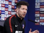 سيميوني يقارن بين رونالدو وجريزمان قبل الديربي المدريدي