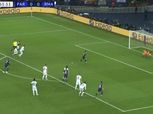 ميسي يهدر ركلة جزاء وسط تألق من كورتوا