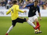 برشلونة يحدد فترة غياب لوكاس دين