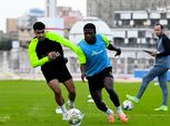 سامسون أكينيولا ينتظم في التدريبات الجماعية لـ الزمالك
