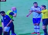 حسام حسن يقتحم الملعب ويعترض على حكم مواجهة إنبي وسموحة