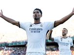 جود بيلينجهام يتسلم جائزة أفضل لاعب في الدوري الإسباني