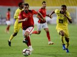 «فتحي» ينفعل على لاعبي الأهلي بعد الهدف الثاني لـ «الوصل»