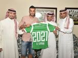 «السومة» يجدد تعاقده مع الأهلي السعودي