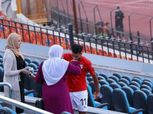 قائد منتخب مصر للشباب عن تقبيل يد والدته: تفاجأت بها في ستاد القاهرة