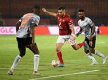 علي معلول يشكو من الإصابة بعد مباراة الأهلي وفاركو