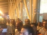 بالصور| فريدة عثمان بعد وصولها مطار القاهرة : "فخورة كوني أول مصرية تحقق هذا الانجاز"