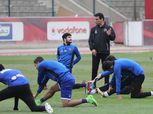 وصلة «هزار» بين عبدالله السعيد وحسام البدري في مران الأهلي