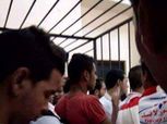 أمن برج العرب يفتش حقائب الجماهير من أجل منع الشماريخ