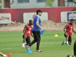 "البدري" يتابع تدريبات الأهلي هاتفياً