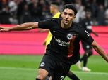 مدرب فرانكفورت يبرز مميزات عمر مرموش.. وهذه النقاط عليه تحسينها