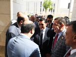 العاملين بوزارة الشباب والرياضة يهنئون أشرف صبحي بعد استمراره بمنصبه