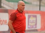 محمد يوسف يتابع مباراة أهلي 2000 أمام النصر