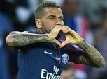 «ألفيس» أكثر لاعب تحقيقًا للبطولات في تاريخ كرة القدم