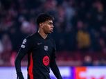فليك يحدد بديل لامين يامال في برشلونة