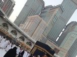 بالصور| الحضري يؤدي مناسك العمرة قبل الانضمام لمعسكر الفراعنة