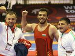 بالصور| بعد تجنيسه لبلغاريا .. طارق عبد السلام يحصد ذهبية أوروبا للمصارعة