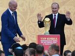 بوتين يحضر قرعة كأس العالم بروسيا ويرحب بأساطير كرة القدم