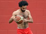 بالصور| محمد صلاح لاعب كرة «سلة» في ليفربول