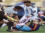 باريديس يشعل اشتباكات نهائي المونديال بالاعتداء على لاعبي إسبانيا «فيديو»