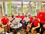 مهاجم الزمالك السابق يدعم منتخب مصر بكوت ديفوار بعد زيارة للبعثة «صور»