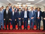  وزير الرياضة ومحافظ بورسعيد يوقعان عقود تدشين ستاد المصري الجديد