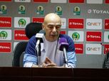 حسام حسن يطالب لاعبي المصري بعدم الاستهانة ببطل موزمبيق