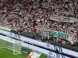 كلاسيكو العرب| بالفيديو.. فرحة هيستيرية للاعبي الزمالك مع جماهيرهم احتفالا بالسوبر