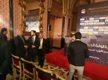 بالصور| "أحمد حسن وزيدان وعبد الستار" يشاركون في سحب قرعة الدوري الممتاز