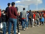 جماهير الأهلي ينتظمون في طوابير لدخول ستاد القاهرة قبل مواجهة صن داونز (صور)