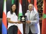 الأكاديمية العربية تكرم العداءة المصرية بسنت حميدة: بصمة مضيئة