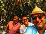 "ميدو" ينشر صورة له مع رمضان صبحي