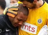 بالفيديو| لاعب برازيلي يبكي بعد هتافات عنصرية ضده