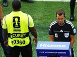 لقطة تحكيمية جديدة حيرت الجماهير.. لماذا لم تحصل إنجلترا على الكرة بعد إلغاء هدف النرويج؟