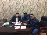 المصري يجدد عقد إيزي إيميكا