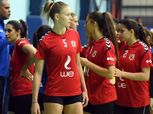 الأهلي يتخطى الزمالك ويتربع على صدارة دوري سيدات اليد